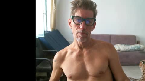 jlmbud online show from June 19, 11:58 am