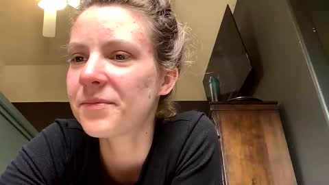 jlynn1997 online show from February 10, 5:06 pm