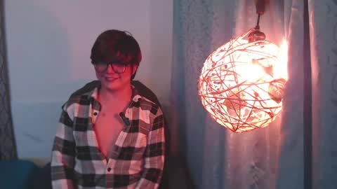 Nick online show from April 17, 10:46 pm