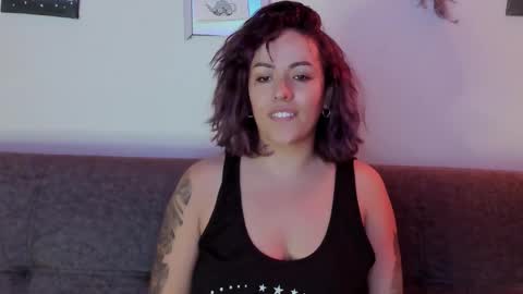 Snapshot of joan_allen chatting on February 16, 1:36 am Johana online show from February 16, 1:36 am