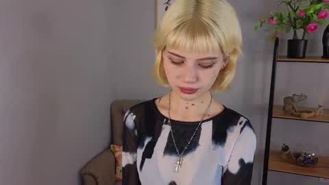 Sofia online show from October 31, 8:37 am