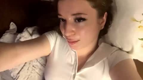 Snapshot of joanalkins chatting on November 13, 9:25 pm Adel online show from November 13, 9:25 pm