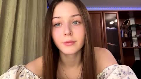 Adel online show from December 21, 4:14 pm