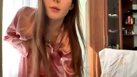 Adel online show from March 28, 8:14 am