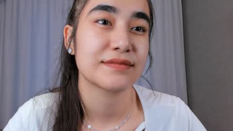 Snapshot of joangoulder chatting on December 15, 1:11 pm Mia online show from December 15, 1:11 pm