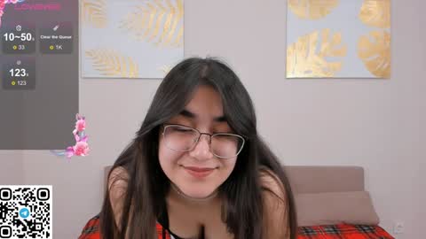 Snapshot of joangoulder chatting on January 11, 1:11 pm Mia online show from January 11, 1:11 pm