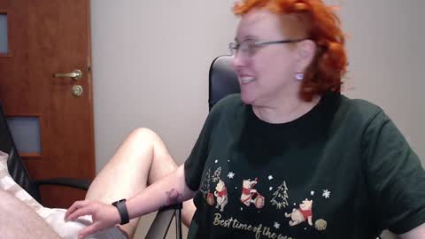 Joanna and Greg online show from December 30, 8:47 pm