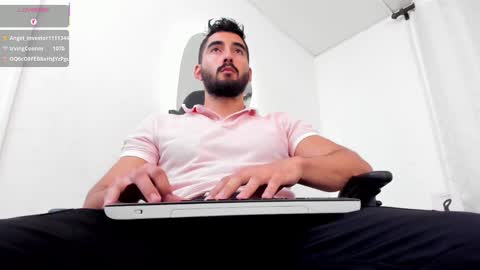 Snapshot of joao_batista_team chatting on March 1, 12:17 am JOAO BATISTA online show from March 1, 12:17 am