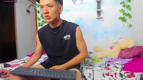 Snapshot of joao_king02 chatting on July 16, 11:49 am joao_king02 online show from July 16, 11:49 am