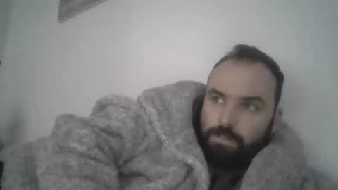 joaodias_18 online show from February 1, 9:40 pm