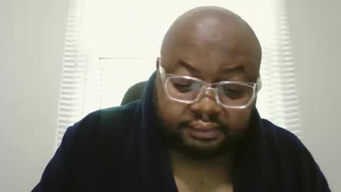 joe25123 online show from May 12, 4:37 pm