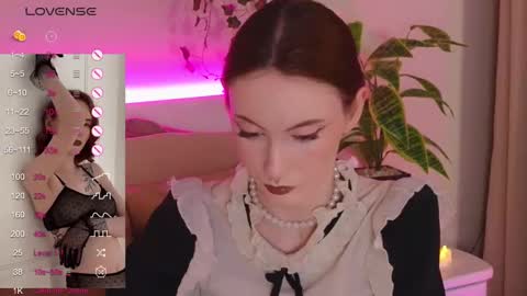 Snapshot of joe___joe chatting on December 12, 5:20 am Joe online show from December 12, 5:20 am