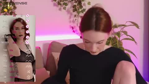 Snapshot of joe___joe chatting on December 22, 11:11 am Joe online show from December 22, 11:11 am