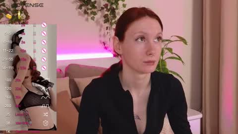 Snapshot of joe___joe chatting on December 24, 4:22 am Joe online show from December 24, 4:22 am