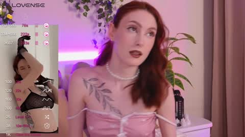 Snapshot of joe___joe chatting on January 4, 8:17 am Joe online show from January 4, 8:17 am