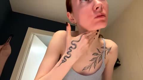 Snapshot of joe___joe chatting on February 26, 6:47 am Joe online show from February 26, 6:47 am