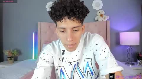 Emma  Joe online show from October 6, 10:18 pm