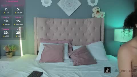 Emma  Joe online show from October 19, 1:28 am