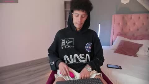 Emma  Joe online show from November 25, 3:17 am