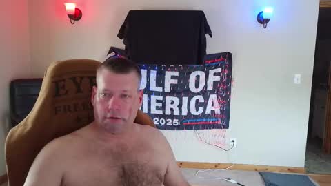 joejoe__ online show from March 6, 2:46 pm