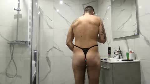 Snapshot of joejose03 chatting on November 23, 1:44 pm joejose03 online show from November 23, 1:44 pm