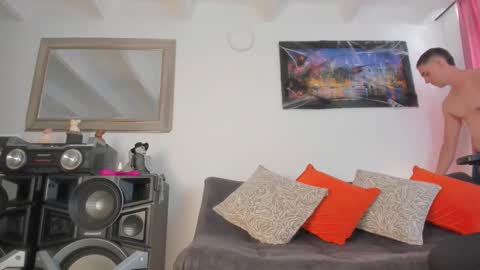 joelandalexa online show from October 31, 5:14 pm