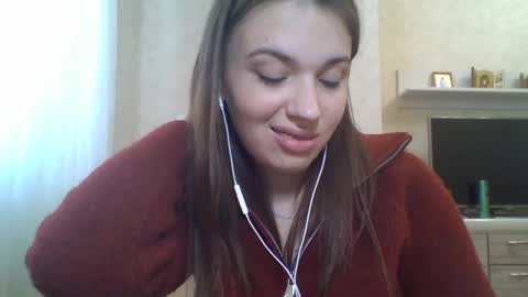 Jennifer online show from February 7, 8:29 am