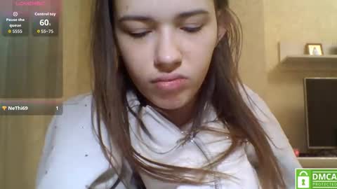 Jennifer online show from February 12, 5:52 pm