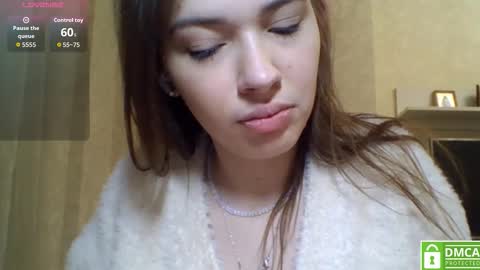 Jennifer online show from February 16, 6:48 pm