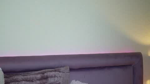  Joelle  online show from February 11, 9:53 pm