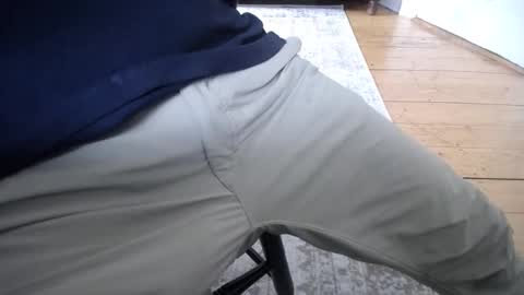 joemucha711369 online show from April 6, 3:46 pm