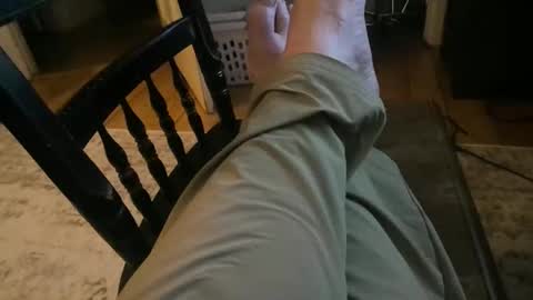 joemucha711369 online show from April 24, 1:30 am