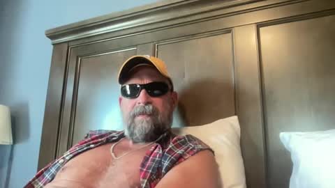 Snapshot of joestros chatting on September 25, 8:45 pm joestros online show from September 25, 8:45 pm