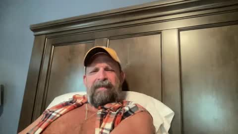 Snapshot of joestros chatting on October 2, 8:49 pm joestros online show from October 2, 8:49 pm