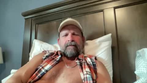 joestros online show from November 23, 5:02 pm