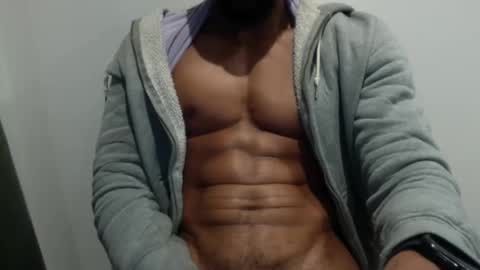 Snapshot of joey0490 chatting on December 22, 12:18 am joey0490 online show from December 22, 12:18 am