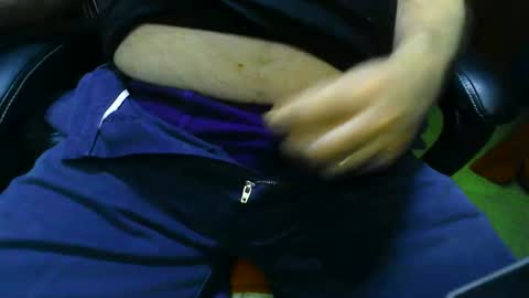 Snapshot of joeyballs123 chatting on September 11, 5:24 pm joeyballs123 online show from September 11, 5:24 pm