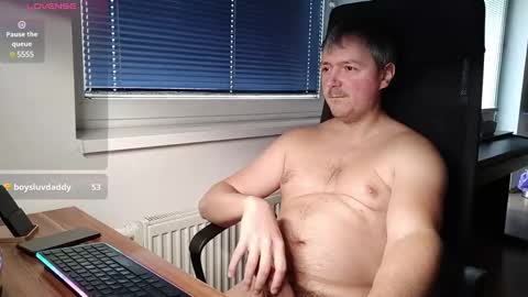 Snapshot of jogger1991 chatting on February 8, 2:05 pm Jogger1991 online show from February 8, 2:05 pm