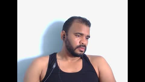 Snapshot of johan2222222222 chatting on October 6, 1:41 pm johan2222222222 online show from October 6, 1:41 pm