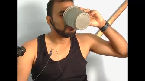 Snapshot of johan2222222222 chatting on October 29, 1:46 pm johan2222222222 online show from October 29, 1:46 pm