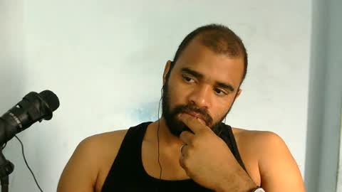 Snapshot of johan2222222222 chatting on June 16, 1:36 pm johan2222222222 online show from June 16, 1:36 pm