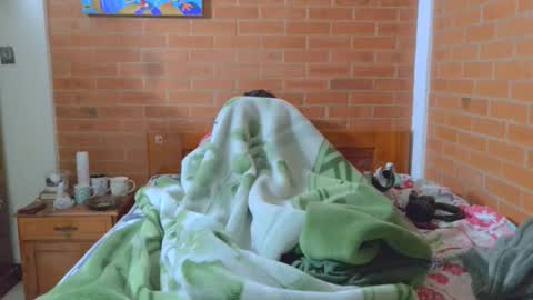 johan70nsexy online show from March 12, 4:18 am