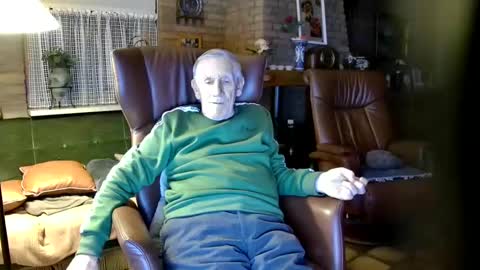 johan7 heet online show from December 5, 4:01 pm