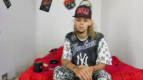 johan_and_antonella online show from February 27, 10:37 am