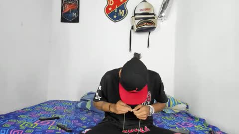 johan_and_antonella online show from September 9, 3:17 am