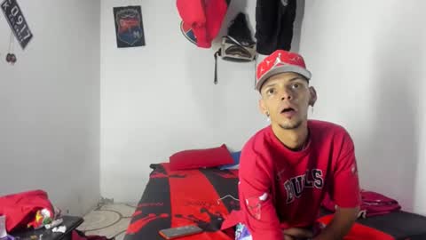 johan_and_antonella online show from April 2, 7:17 am