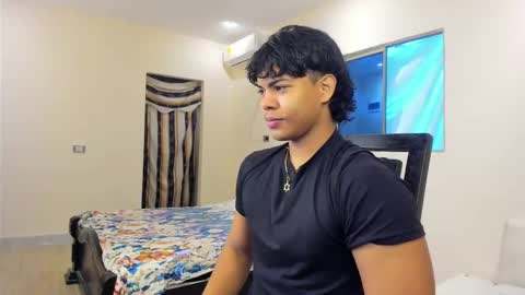 Snapshot of johan_beley_7k chatting on January 2, 1:51 pm Johan Beley online show from January 2, 1:51 pm