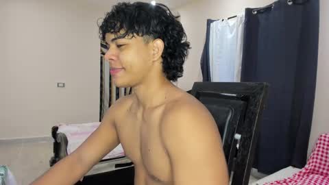 Snapshot of johan_beley_7k chatting on January 19, 1:55 pm Johan Beley online show from January 19, 1:55 pm