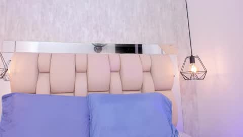 Snapshot of johan_gz_ chatting on September 25, 11:47 am Johan online show from September 25, 11:47 am