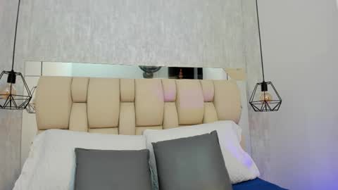 Snapshot of johan_gz_ chatting on October 6, 11:40 am Johan online show from October 6, 11:40 am